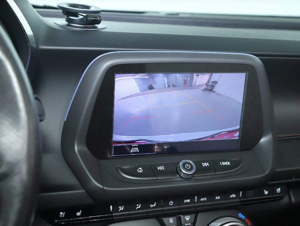 Used 2021 Chevrolet Camaro SS image 32