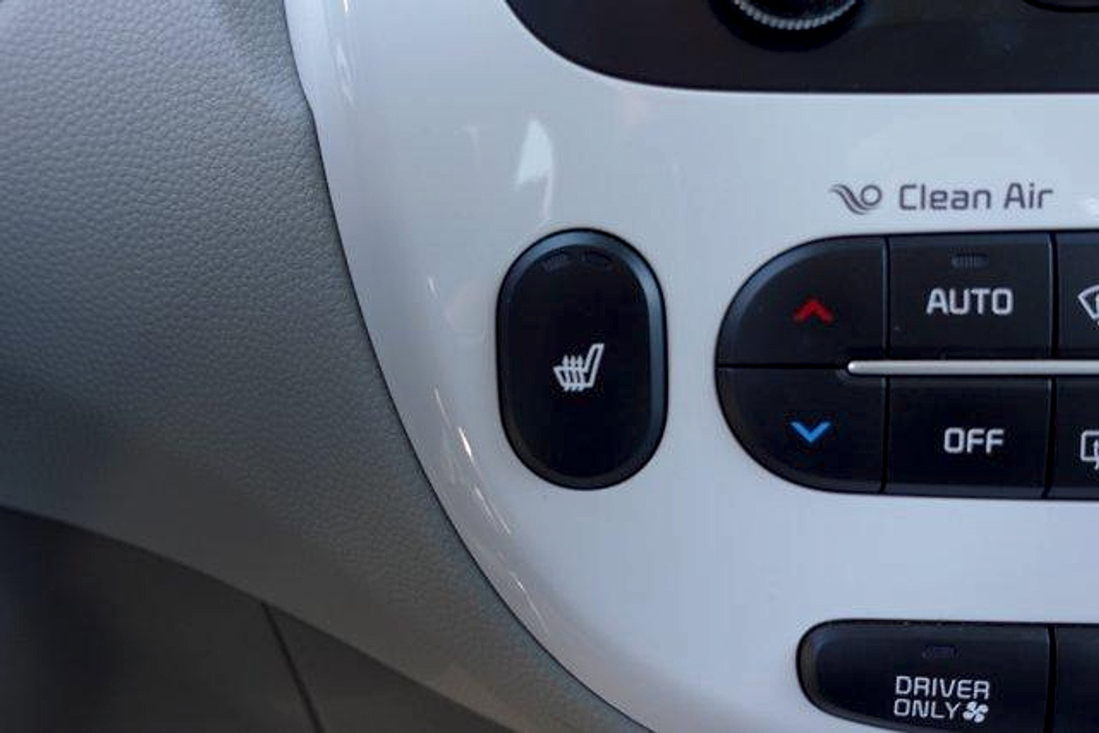 Used 2017 Kia Soul EV-e FWD image 22