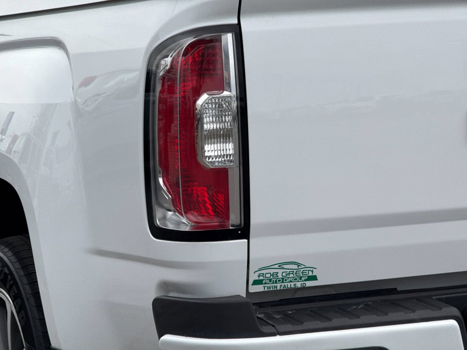 Used 2022 GMC Canyon Denali image 29