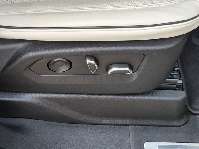 Used 2023 Cadillac Escalade ESV Sport w/ Touring Package image 16