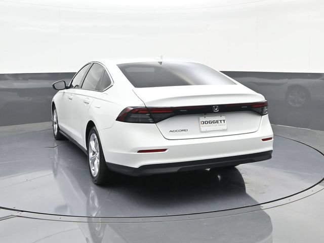 Used 2025 Honda Accord LX image 8