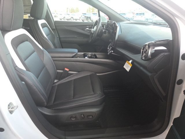 New 2026 Chevrolet Blazer EV LT AWD/4WD image 23