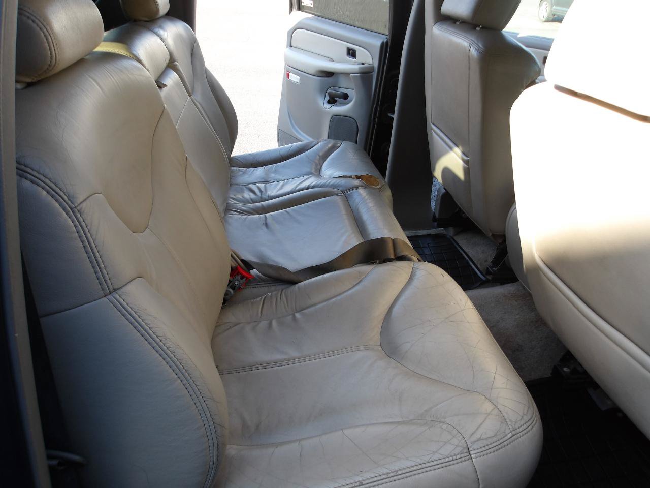 Used 2002 GMC Yukon XL SLT AWD/4WD image 13