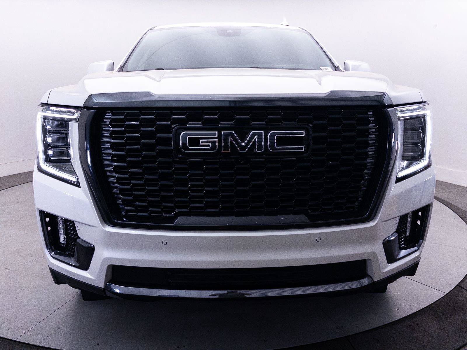 Used 2023 GMC Yukon Denali Ultimate AWD/4WD image 20