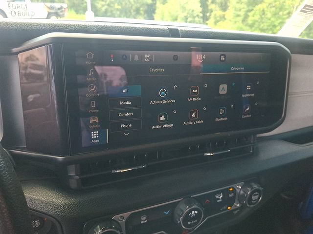 Used 2024 Jeep Wrangler Sport AWD/4WD image 17