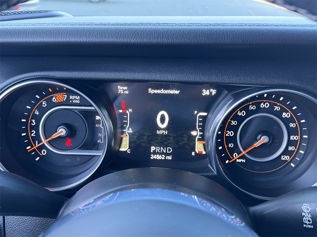 Used 2021 Jeep Wrangler Unlimited Sahara image 7