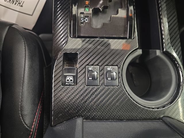 Used 2017 Toyota 4Runner TRD Off-Road Premium AWD/4WD image 29