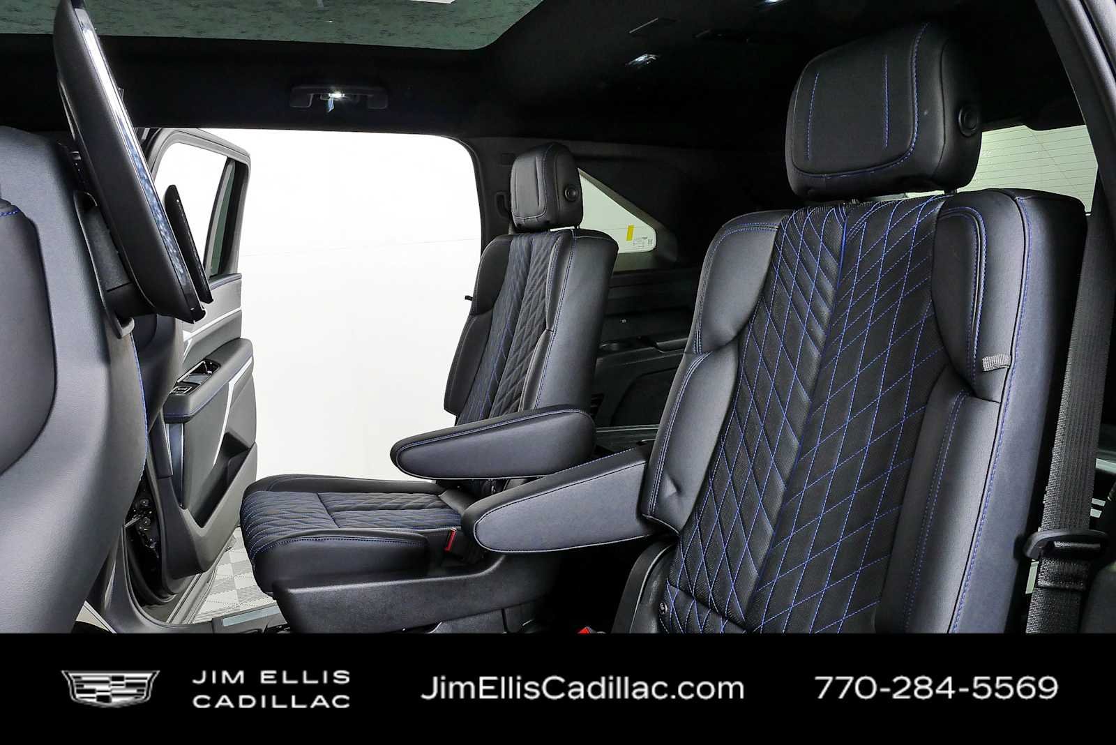 New 2026 Cadillac Escalade IQ Sport 1 w/ LPO, Floor Liner Package AWD/4WD image 22