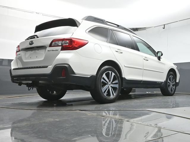 Used 2018 Subaru Outback 2.5i Limited AWD/4WD image 40