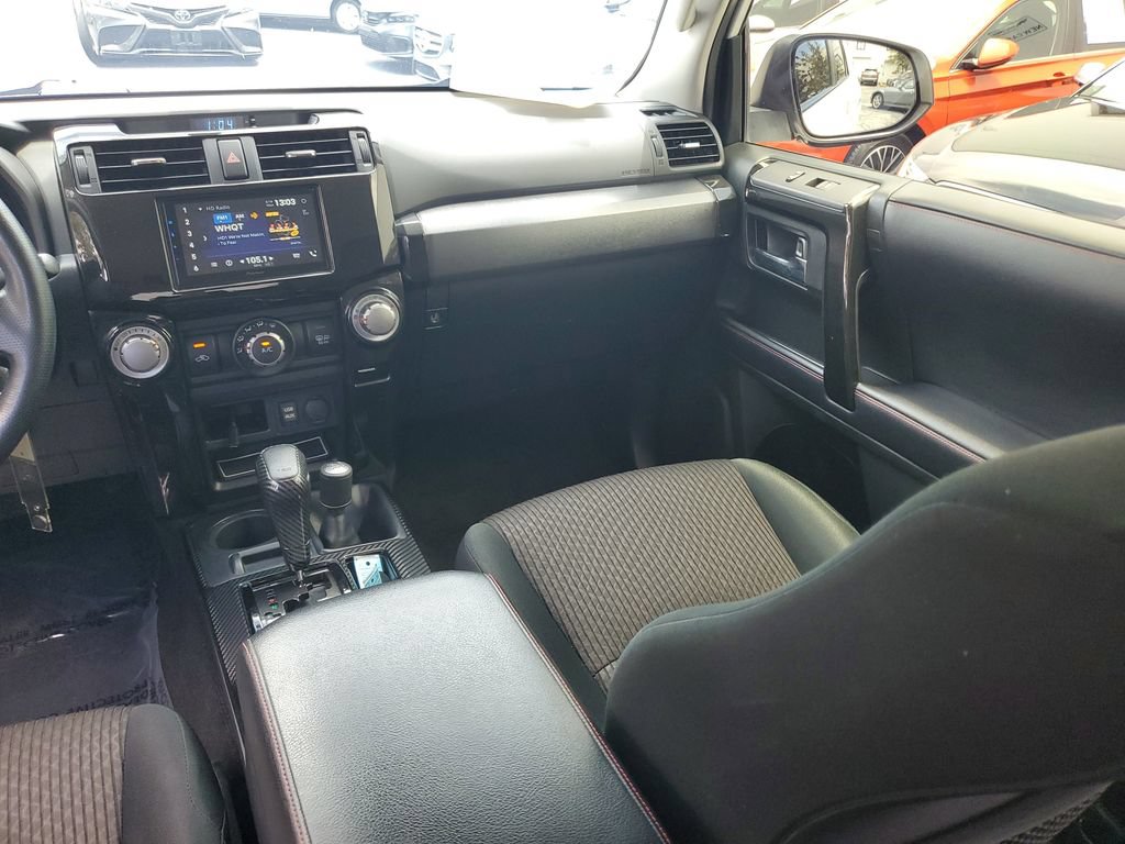 Used 2019 Toyota 4Runner TRD Off-Road AWD/4WD image 18