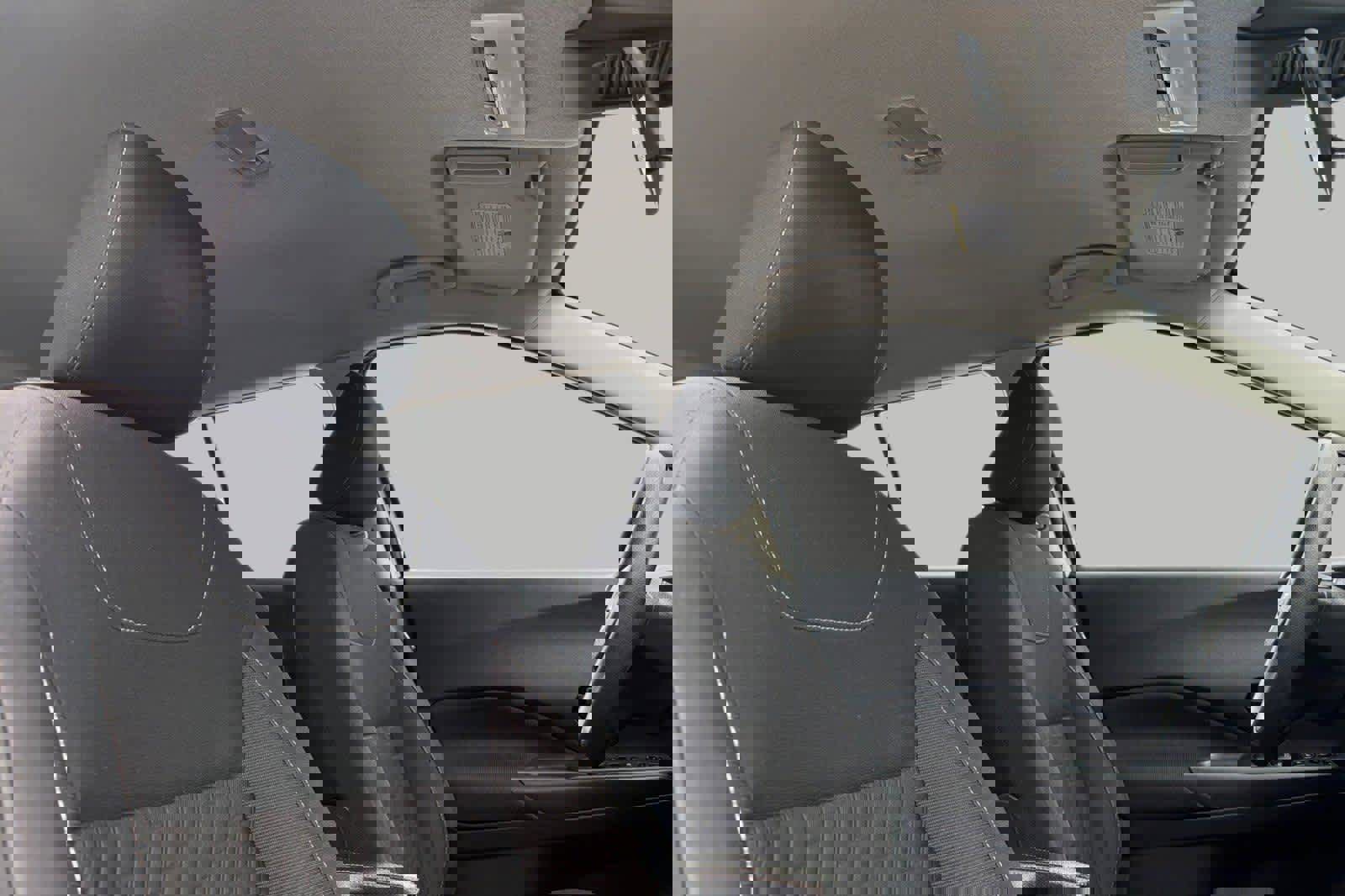 Used 2021 Nissan Kicks S image 19