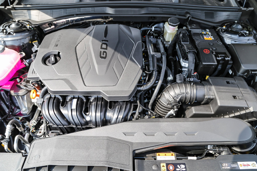 Certified 2026 Hyundai Sonata SEL AWD/4WD image 13