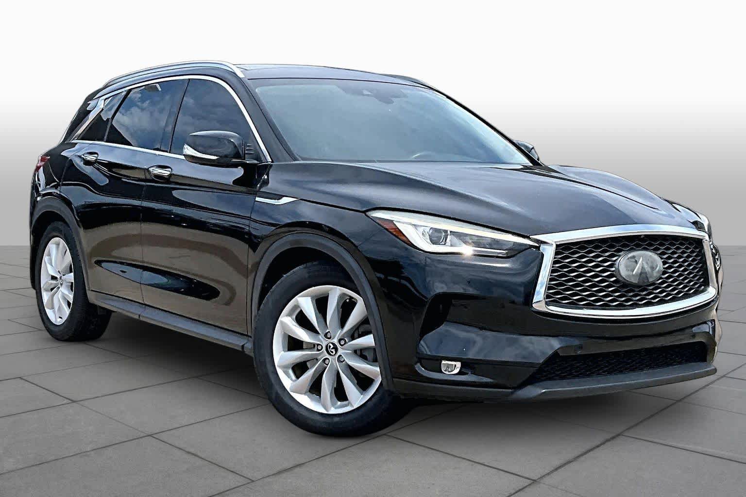 Used 2019 INFINITI QX50 Essential w/ Premium Audio Package AWD/4WD image 3