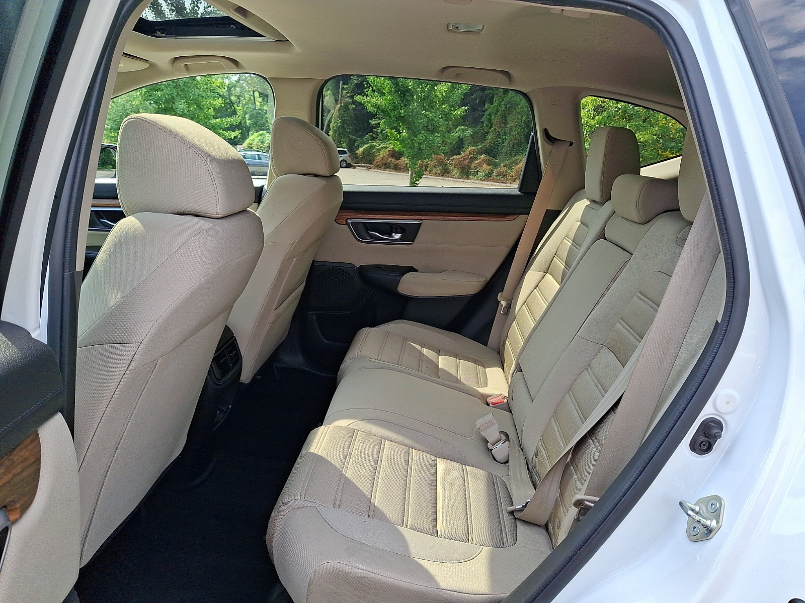 Used 2018 Honda CR-V EX image 10