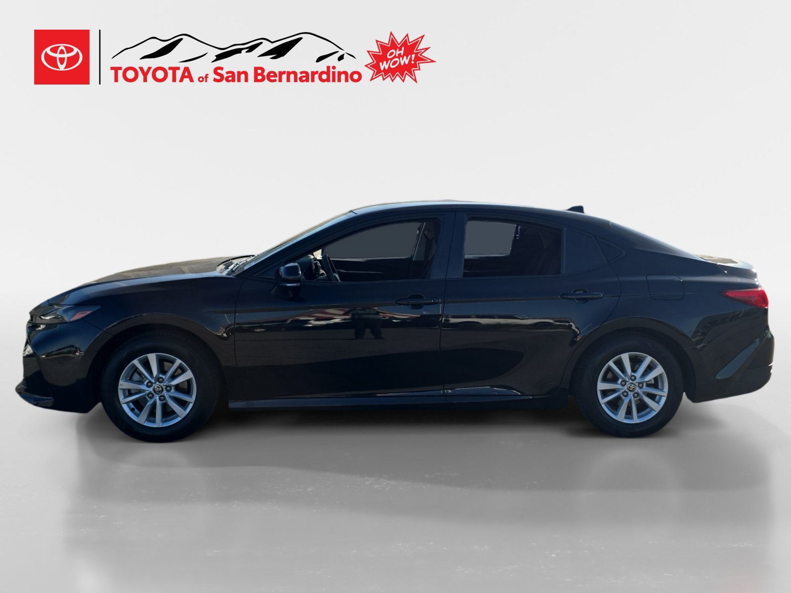 Certified 2025 Toyota Camry LE FWD image 2