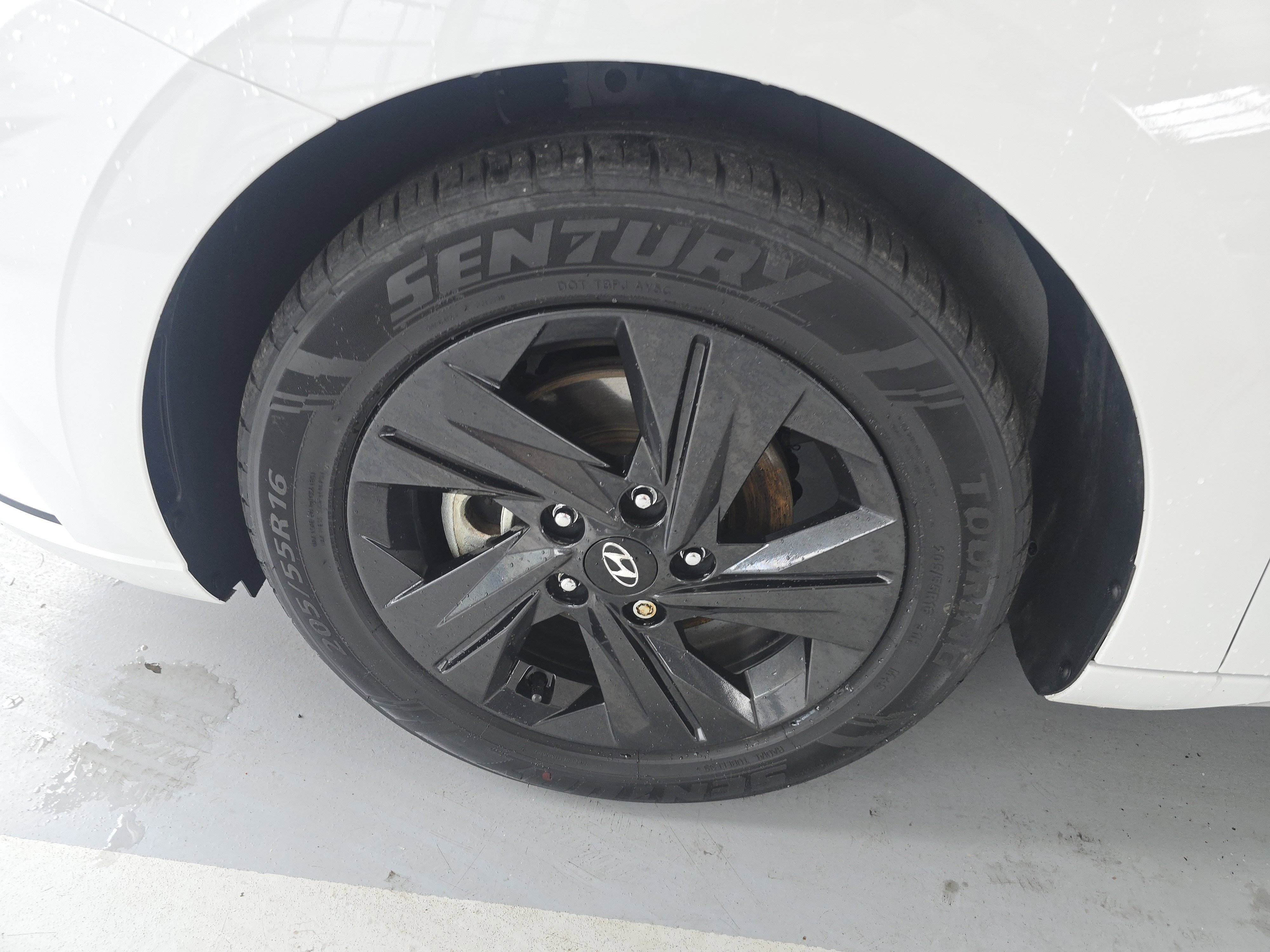 Used 2023 Hyundai Elantra Blue image 8