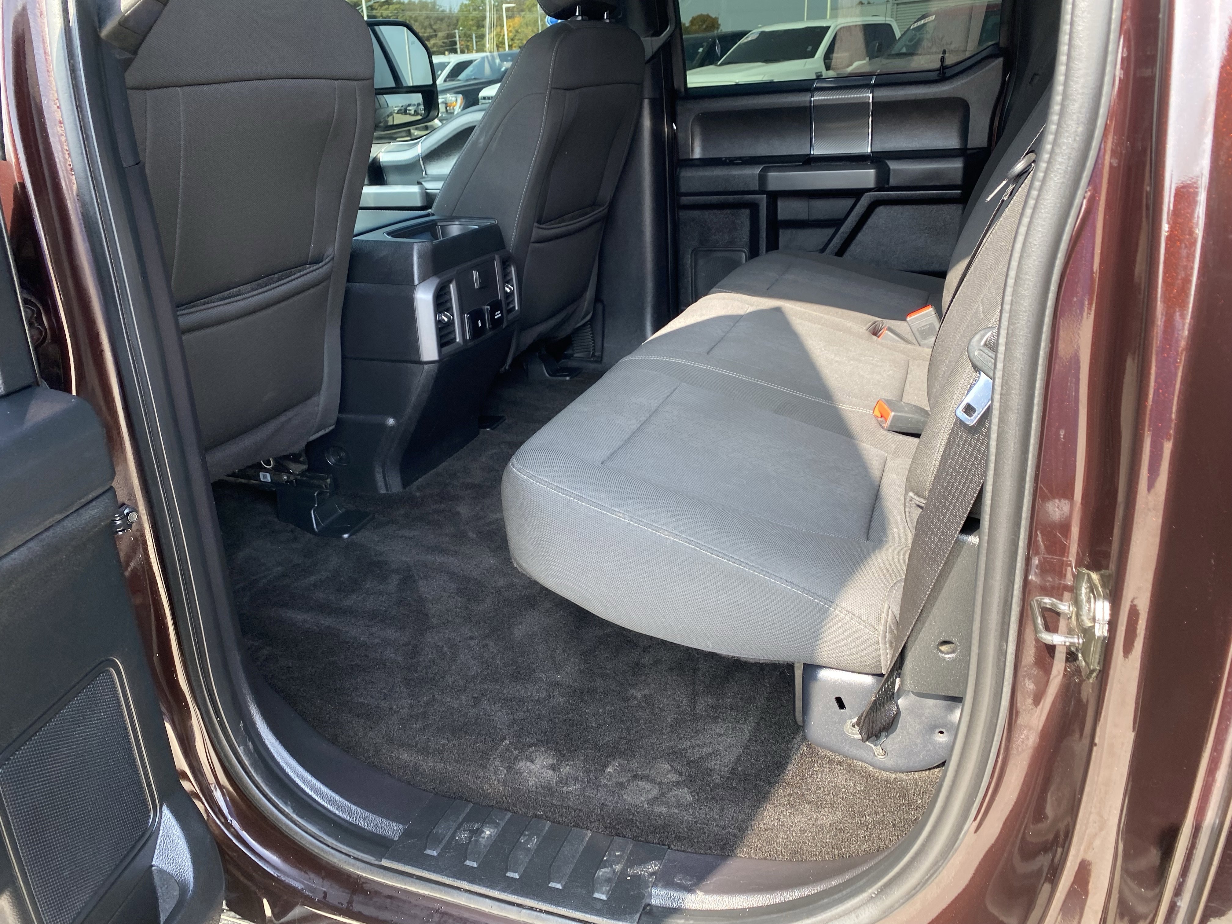 Used 2018 Ford F150 XLT w/ Equipment Group 302A Luxury image 13