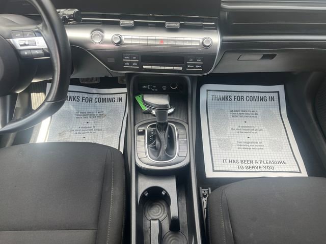 Used 2024 Hyundai Kona SEL AWD/4WD image 11