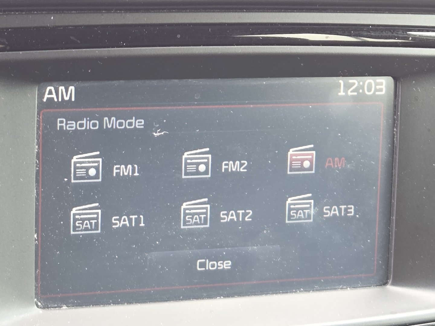 Used 2017 Kia Sorento AWD image 6