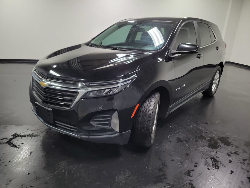 Used 2022 Chevrolet Equinox LT w/ Driver Convenience Package FWD image 4