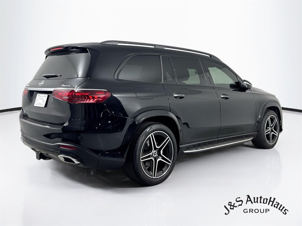 Used 2024 Mercedes-Benz GLS 450 4MATIC w/ Pinnacle Trim Package image 7