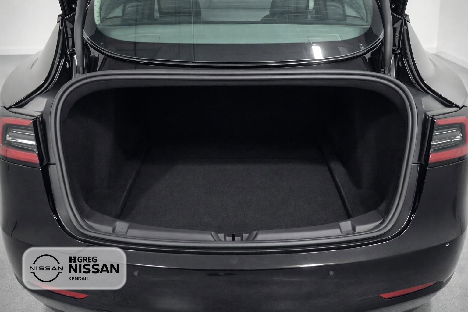 Used 2021 Tesla Model 3 Standard Range Plus image 15