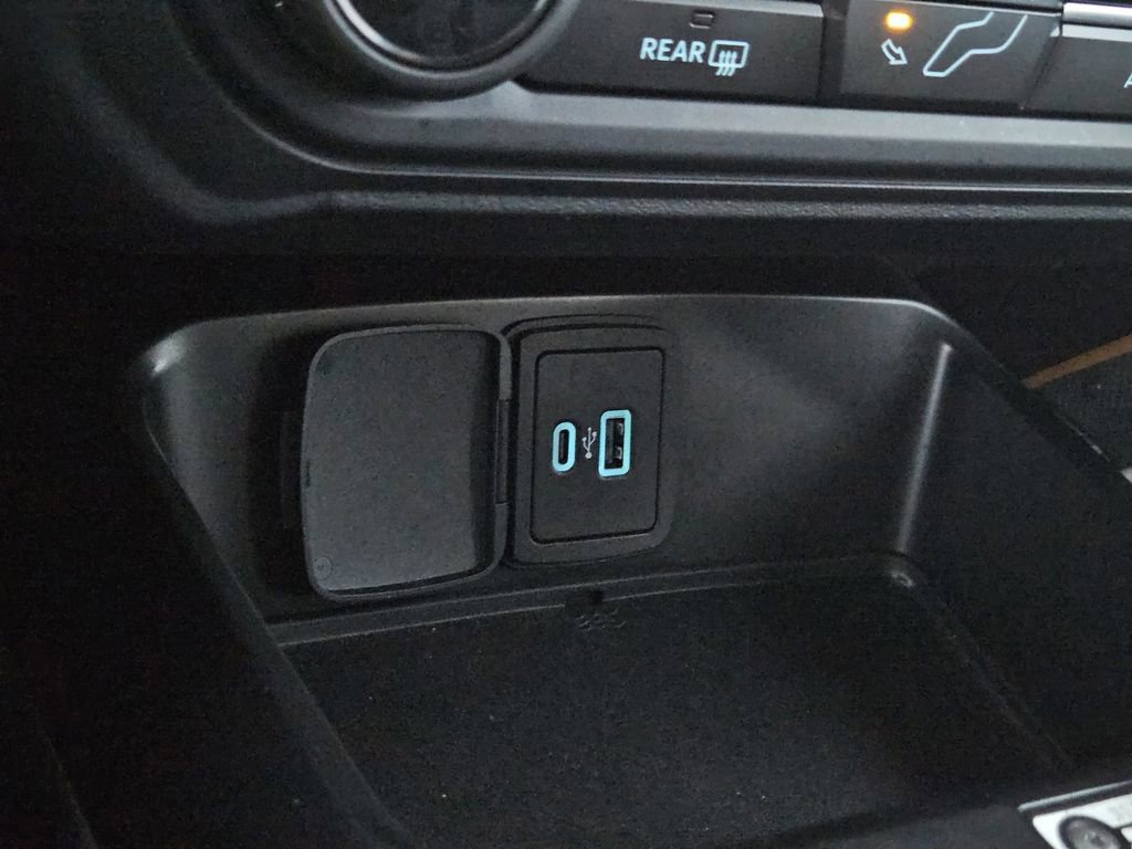 Used 2023 Ford Bronco Badlands w/ Sasquatch Package image 27