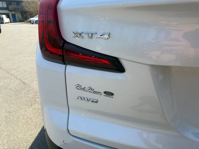 Used 2020 Cadillac XT4 Premium Luxury AWD/4WD image 13