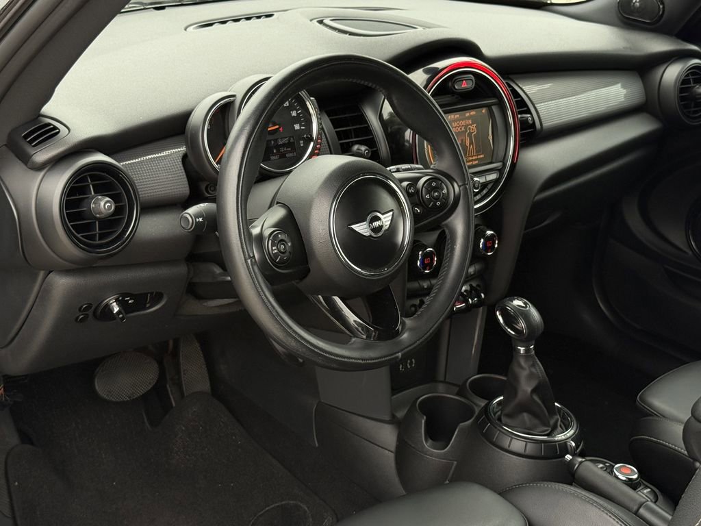 Used 2016 MINI Cooper 2-Door Hardtop FWD image 10