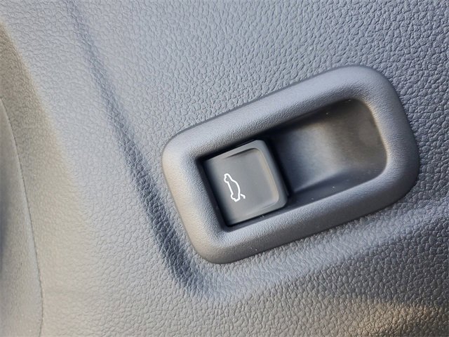 New 2026 Volkswagen Tiguan SE image 31