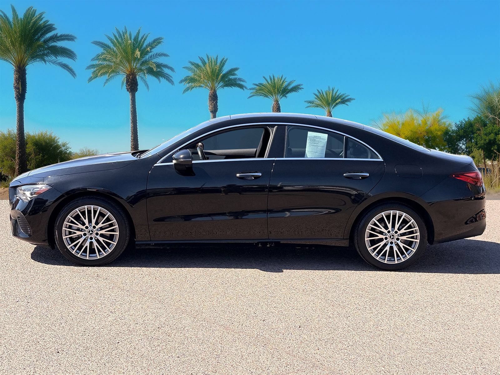Used 2025 Mercedes-Benz CLA 250 image 2