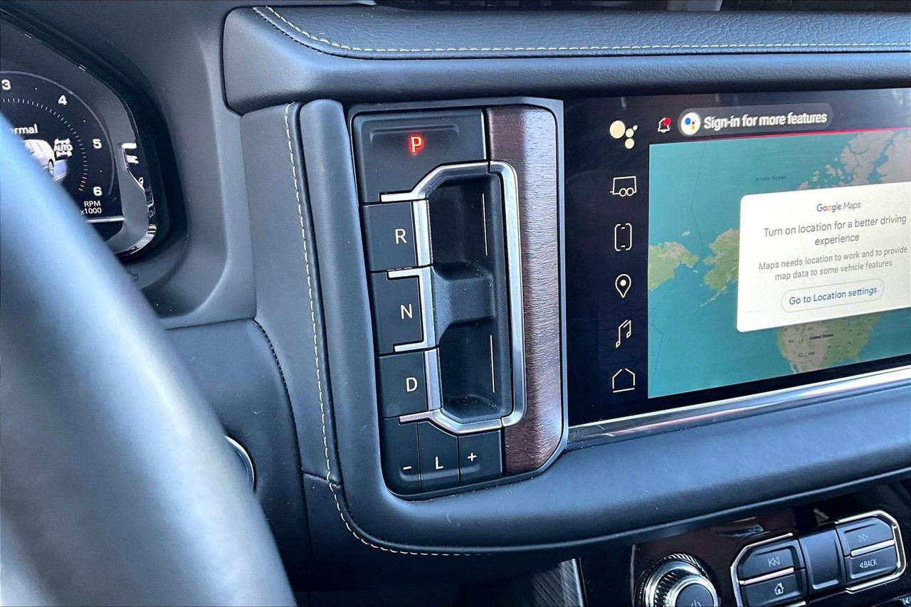 Used 2023 GMC Yukon Denali Ultimate image 33