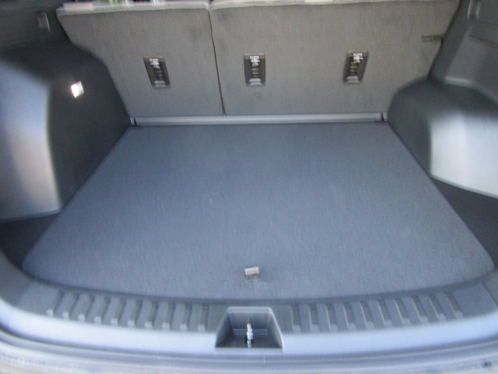New 2027 GMC Terrain Elevation w/ Elevation Premium Package FWD image 15