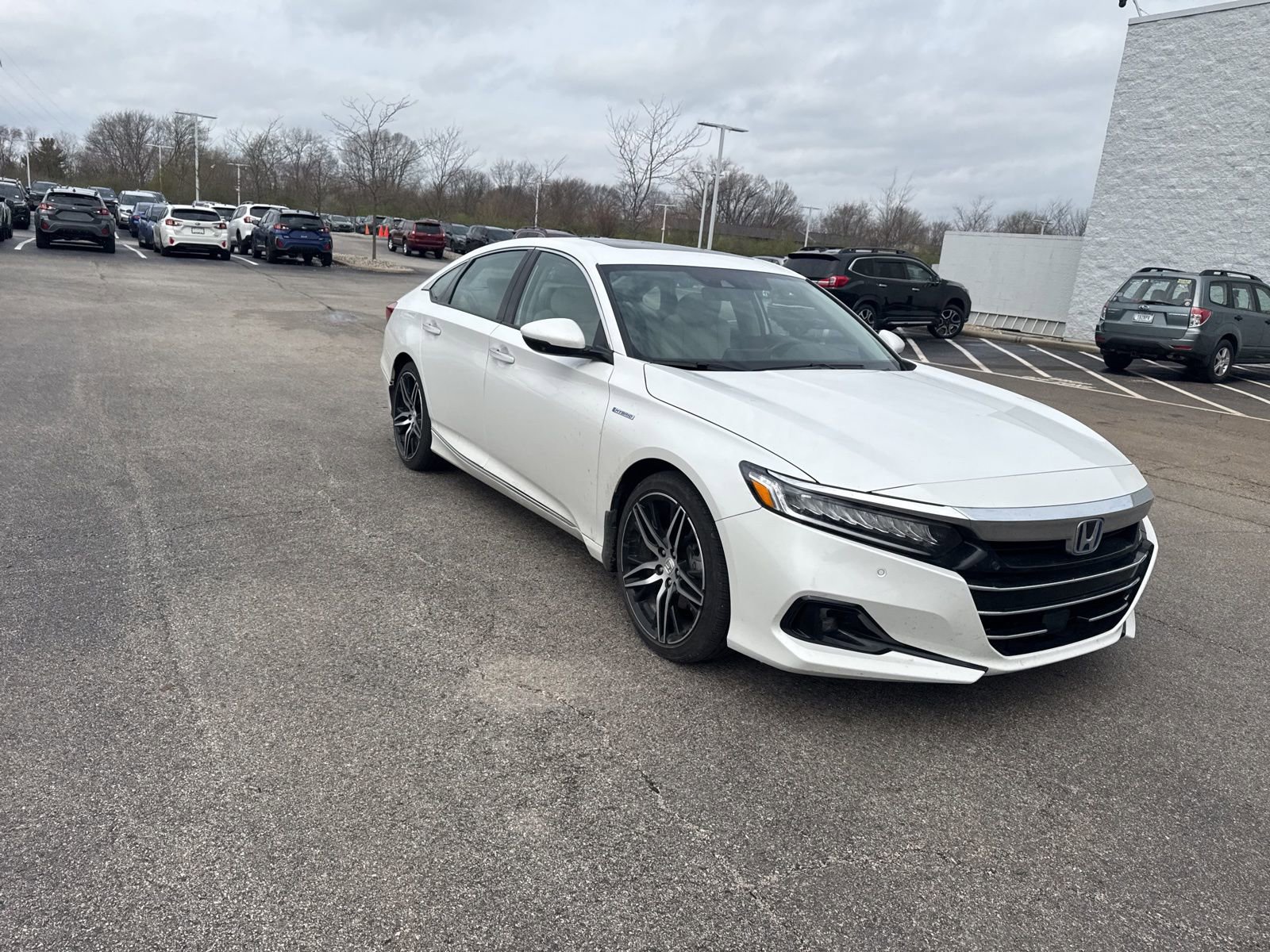 Used 2022 Honda Accord Touring image 1