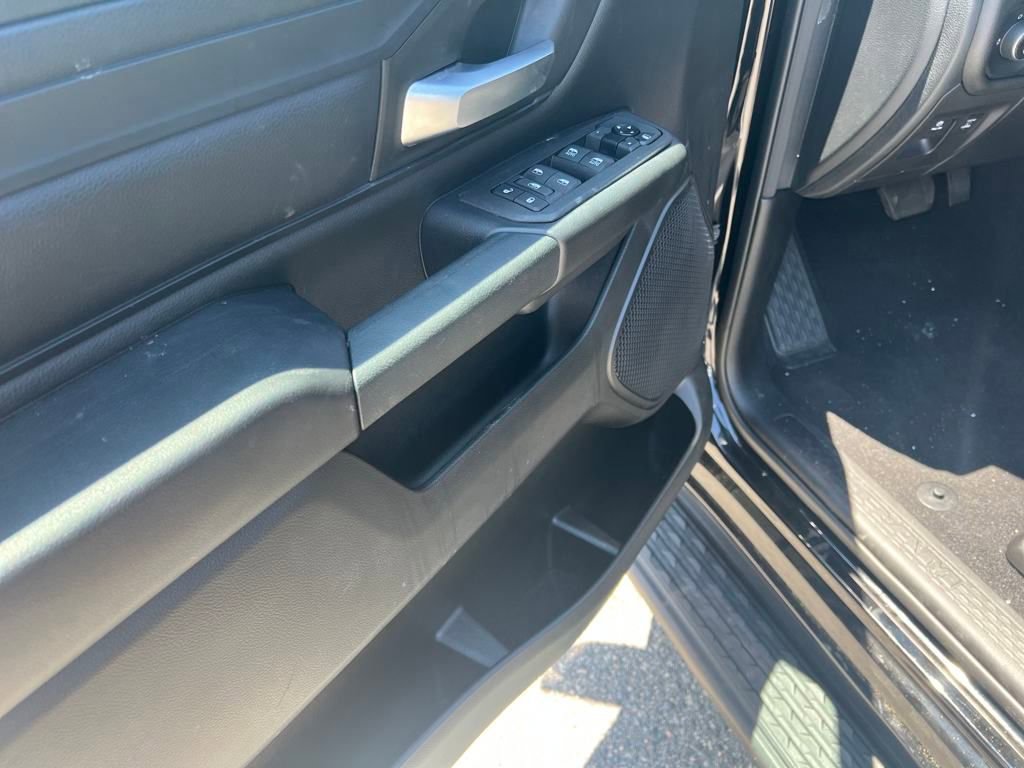 New 2025 RAM 1500 Tradesman w/ Night Edition image 14