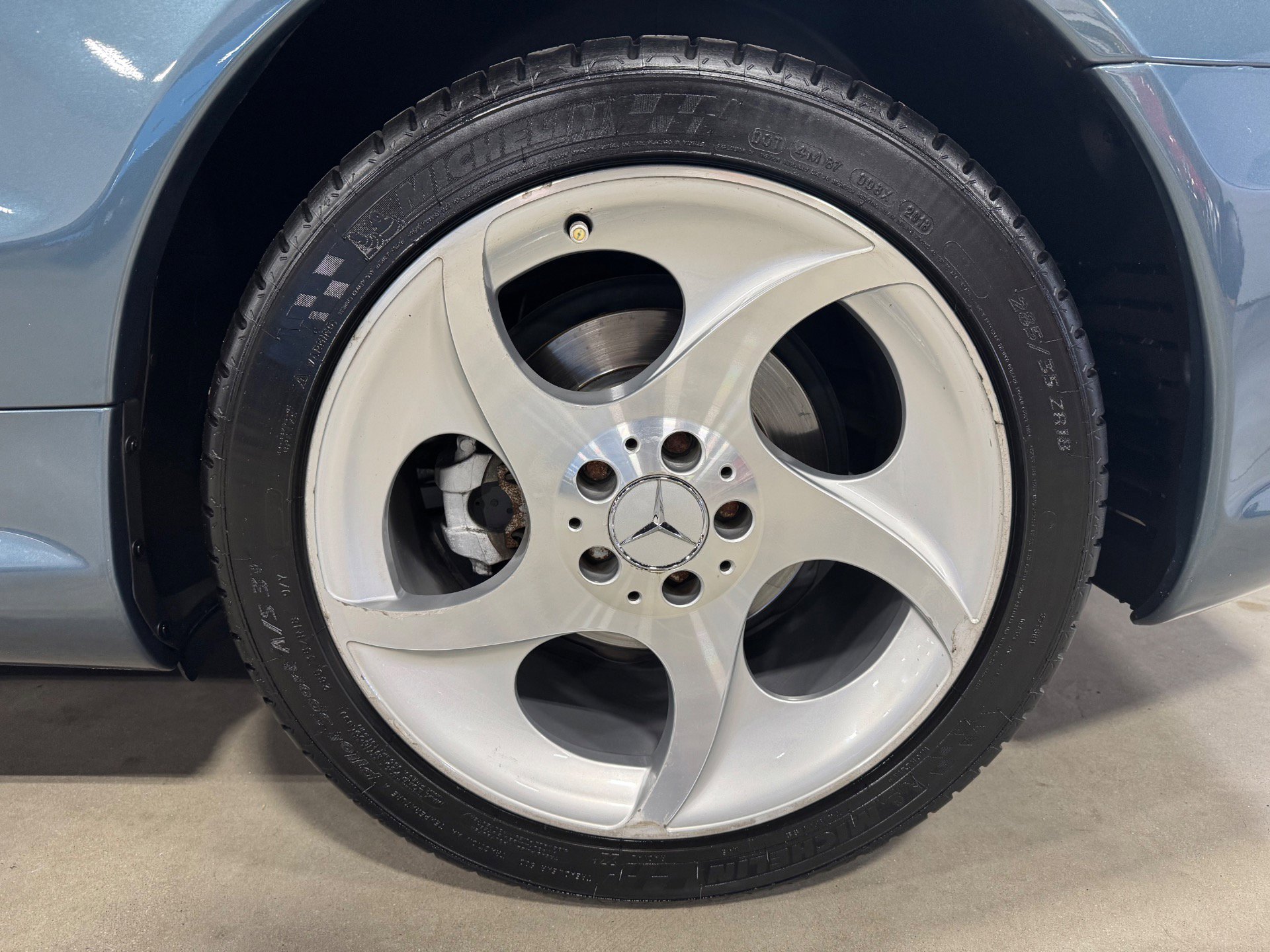 Used 2004 Mercedes-Benz SL 500 image 34