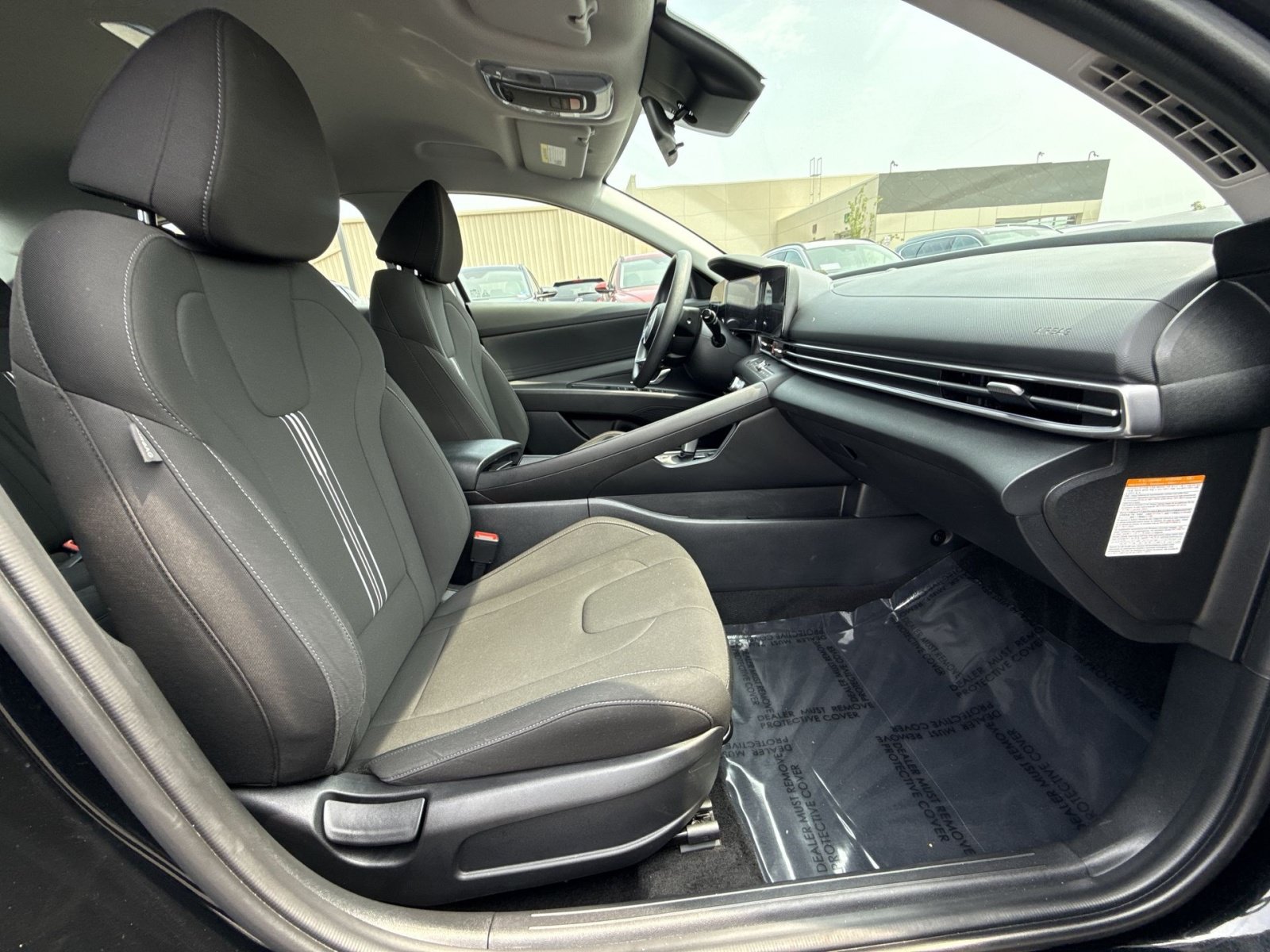Certified 2024 Hyundai Elantra Blue FWD image 26