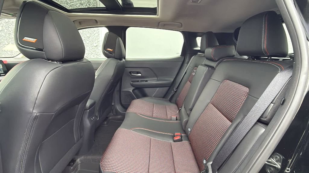 New 2026 Nissan Kicks SR w/ SR Premium Package AWD/4WD image 20