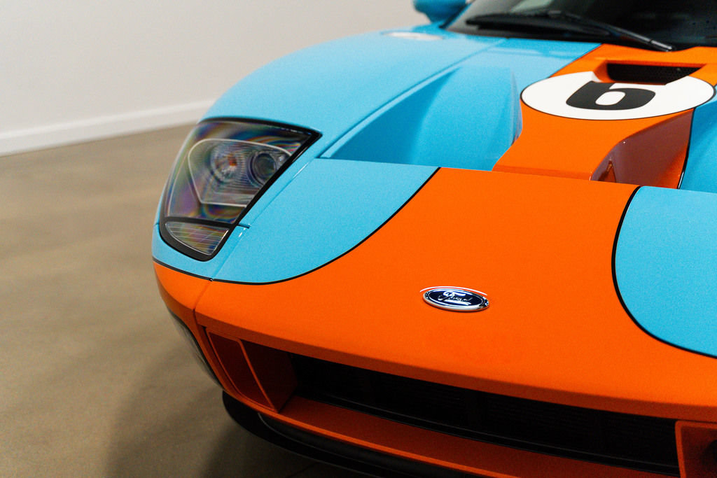 Used 2006 Ford GT RWD image 92