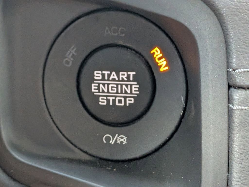 New 2026 Jeep Wrangler Unlimited Rubicon w/ Xtreme 35 Tire Package image 35