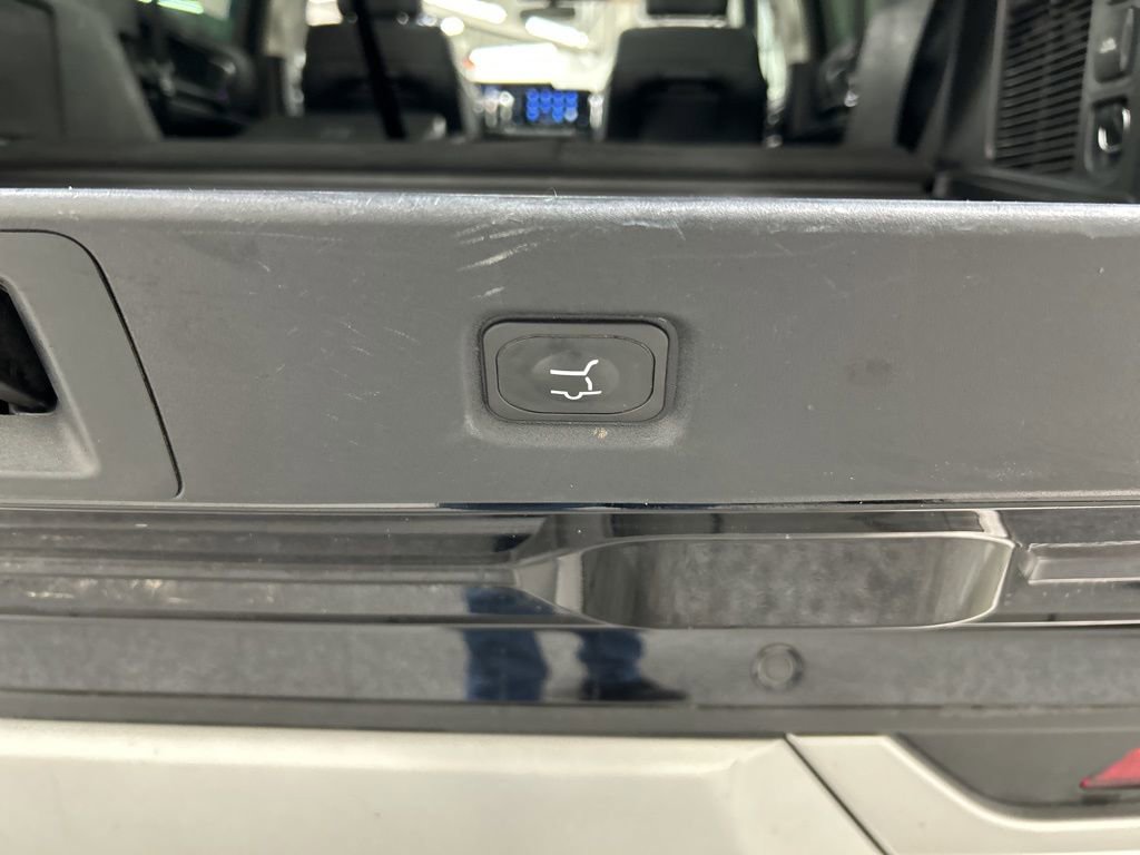 Certified 2025 Ford Expedition Platinum AWD/4WD image 34