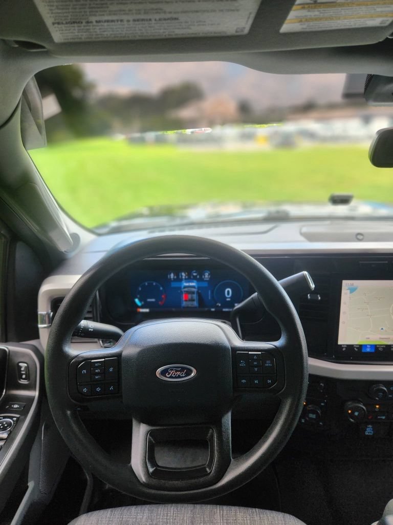 Used 2023 Ford F250 XLT w/ XLT Premium Package AWD/4WD image 9