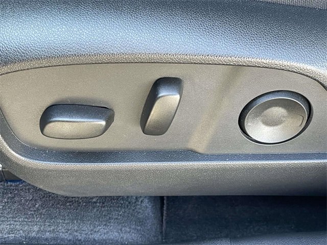 Used 2025 Chevrolet Equinox RS w/ Safety and Technology Package image 27