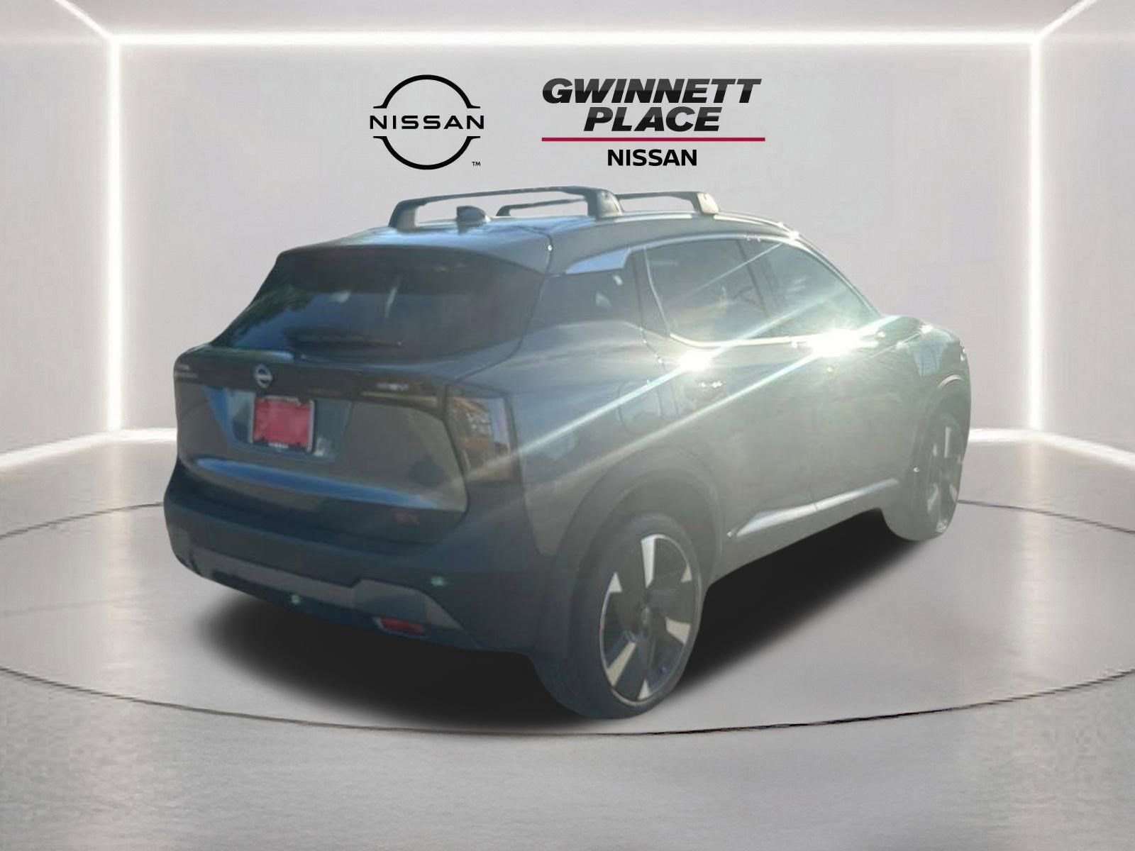 New 2026 Nissan Kicks SR image 5