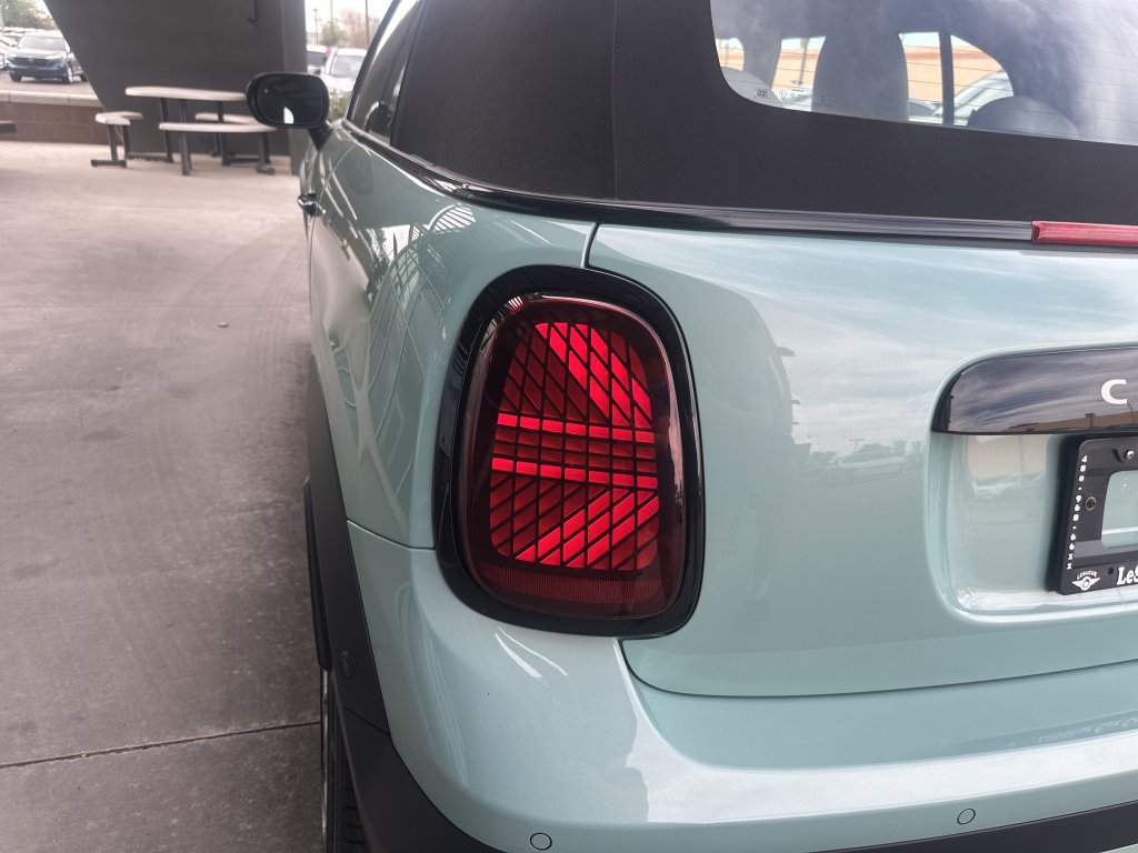 Used 2025 MINI Cooper S FWD image 13