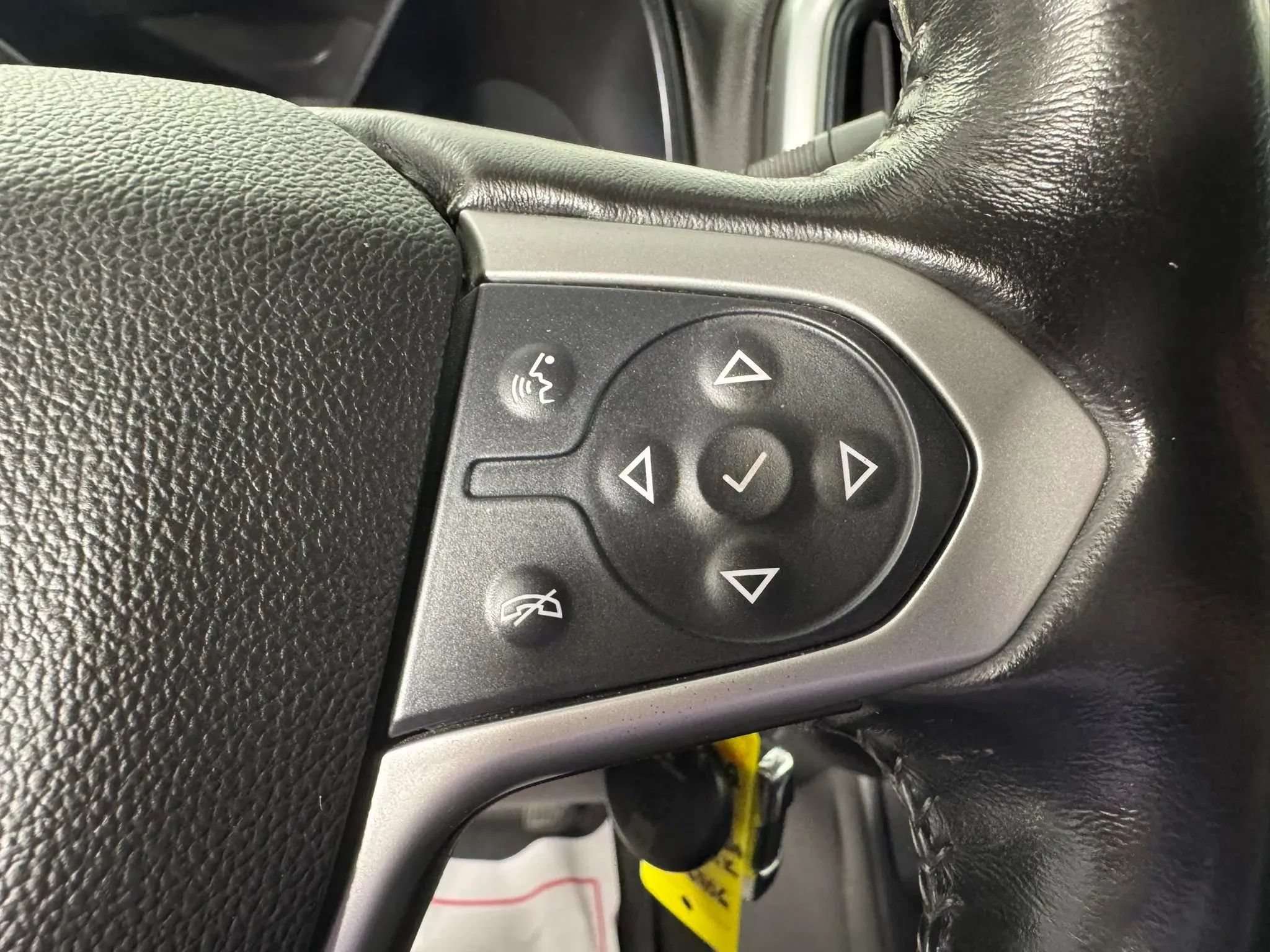 Used 2017 Chevrolet Colorado ZR2 AWD/4WD image 16
