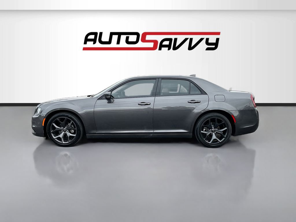 Used 2022 Chrysler 300 S w/ Comfort Group image 4