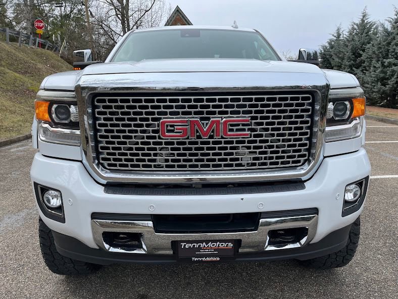 Used 2016 GMC Sierra 2500 Denali w/ Duramax Plus Package image 31