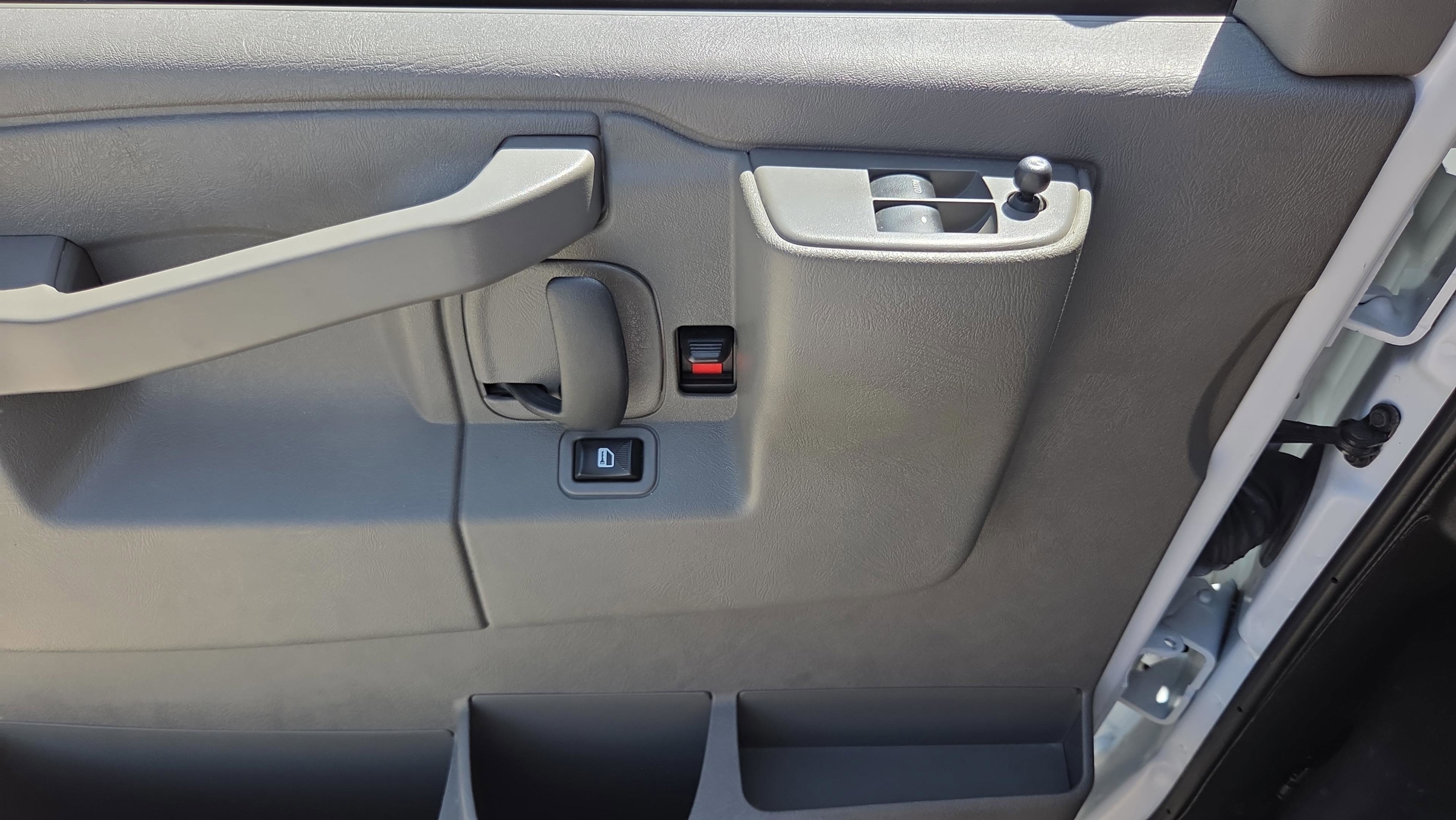 Used 2024 GMC Savana 2500 w/ Driver Convenience Package RWD image 26