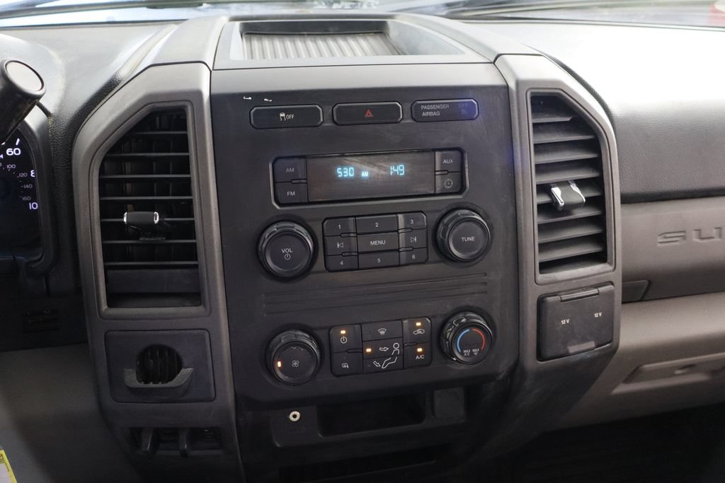 Used 2017 Ford F250 XL w/ Power Equipment Group RWD image 17